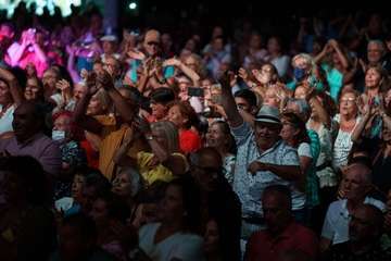  José Velez llena la plaza de Candelaria (Tenerife) con un concierto de dos horas/TA.